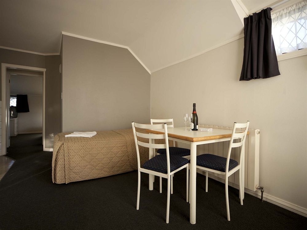 Champers Motor Inn 로어허트 외부 사진