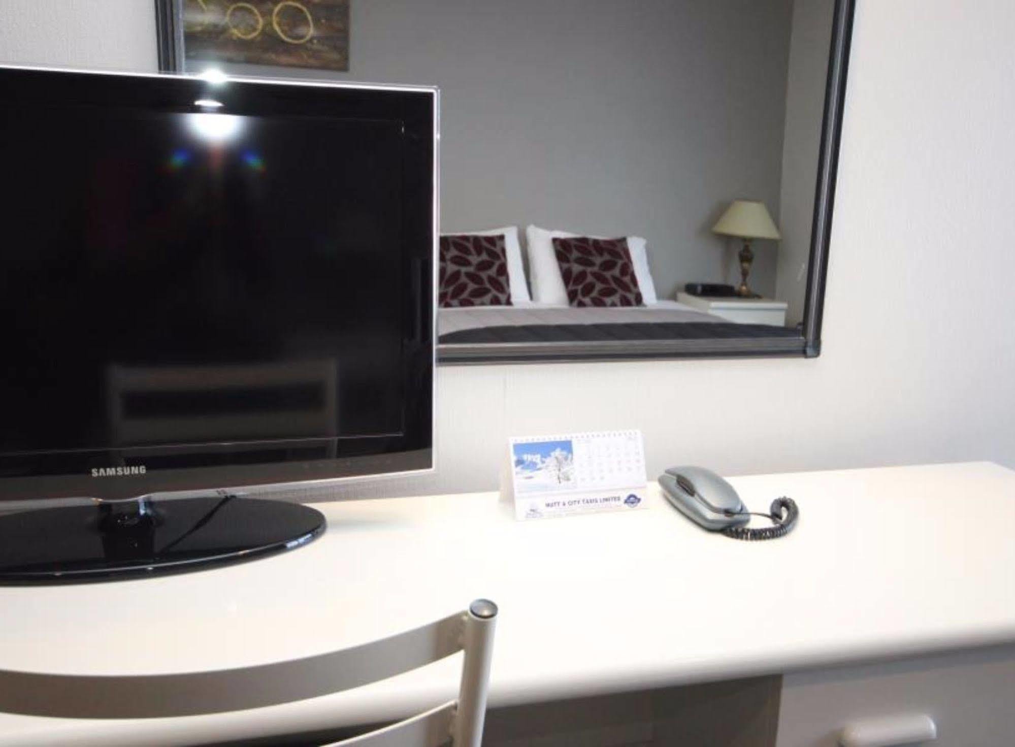 Champers Motor Inn 로어허트 외부 사진